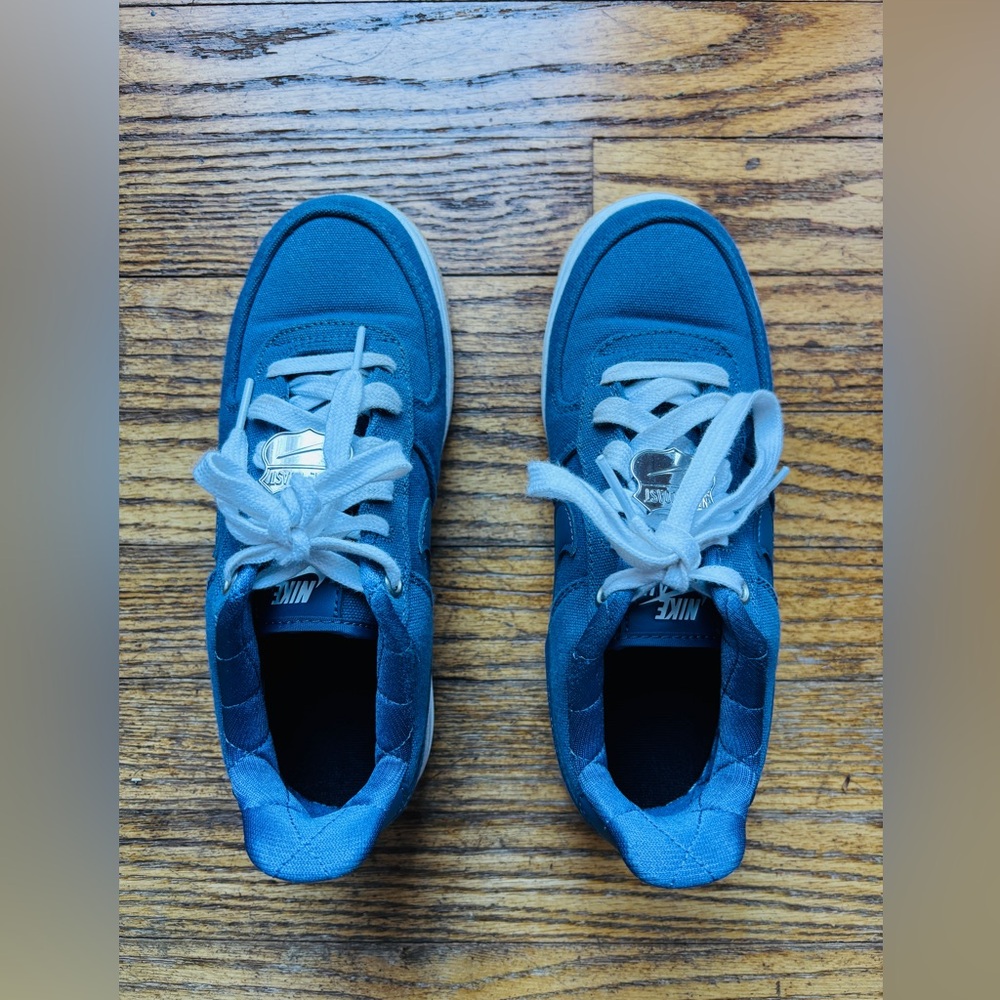 Nike Low West Coast AF1 (youth size 4)